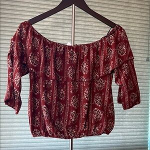 Women’s Burgundy Floral Off-Shoulder Ruffle Crop Top